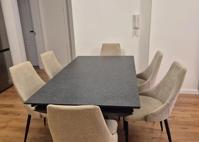 Apartment Familja Kapaj *